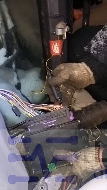 TRAX ECU блок трансмиссии. Измерения на технике. С ручки на блок всё приходит на соленойды нет.