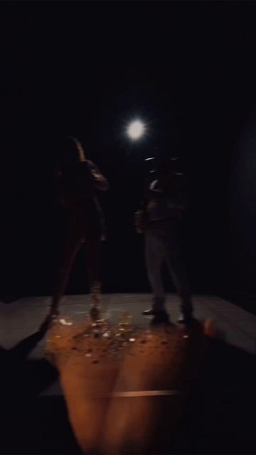 ТАНЦУЕМ ПОД ДОЖДЕМ #танцы #артист #музыка #певица #девушка