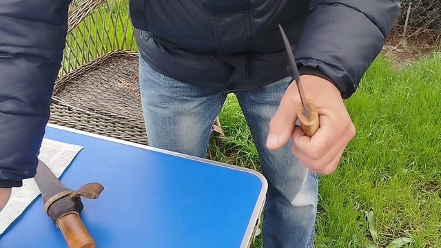 Два типа ножей от Владимира Владимировича и цены на них