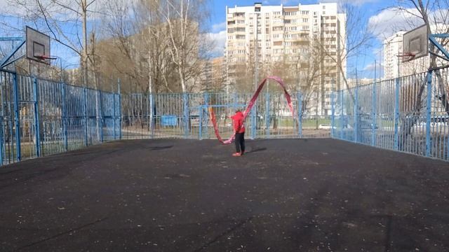 Упражнения с 9-ти метровой лентой Дракона на телескопическом шесте (3)