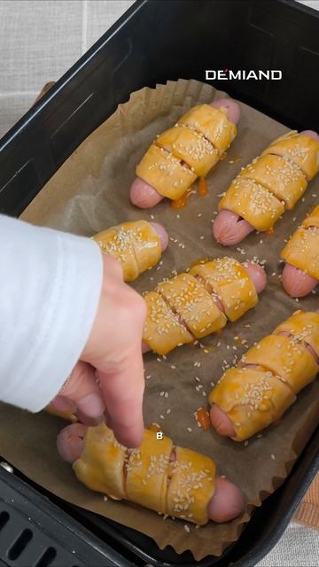 Сосиски с сыром в тесте🤤 🌭