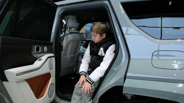 НеДетский обзор TANK 700