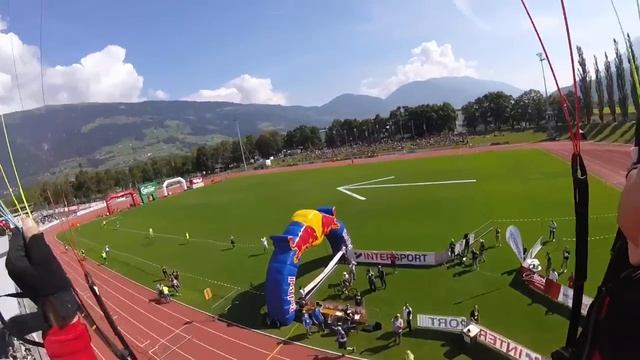 Chrigel Maurer  Paragliding Landings