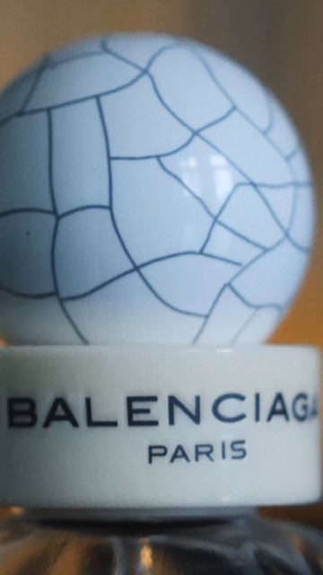 Обзор аромата Balenciaga Paris Balenciaga