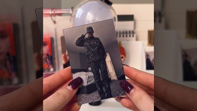 Лентикулярная карта V & Jung Kook