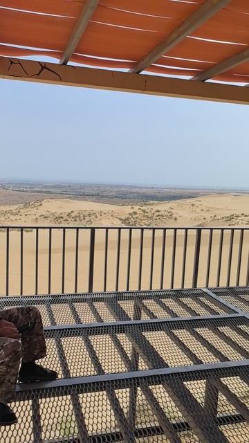 Бархан Сарыкум