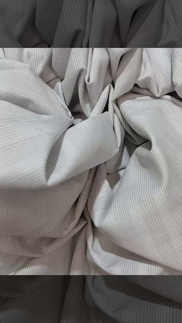 Рубашечный хлопок жемчужно-серый с жаккардовой полоской ИТАЛИЯ