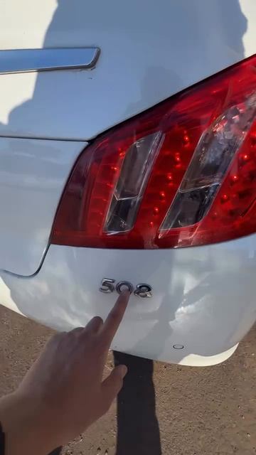 Как открыть багажника