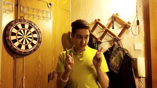 Вот как ПРАВИЛЬНО играть в дартс