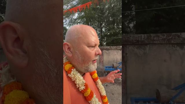 Кришна и Судама. Храм Кширачора Гопинатха. Штат Орисса, Индия. Апрель 2026