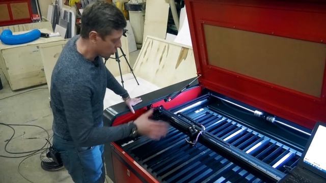 ЧПУ лазерный станок CO2. Обзор. Средняя М версия станков