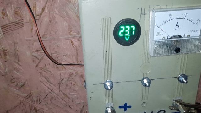 Генератор для ветряка после перемотки на стенде .mp4