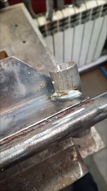 Продолжение изготовления кронштейна для опорных колёс на почвофрезу для японского мини трактора.