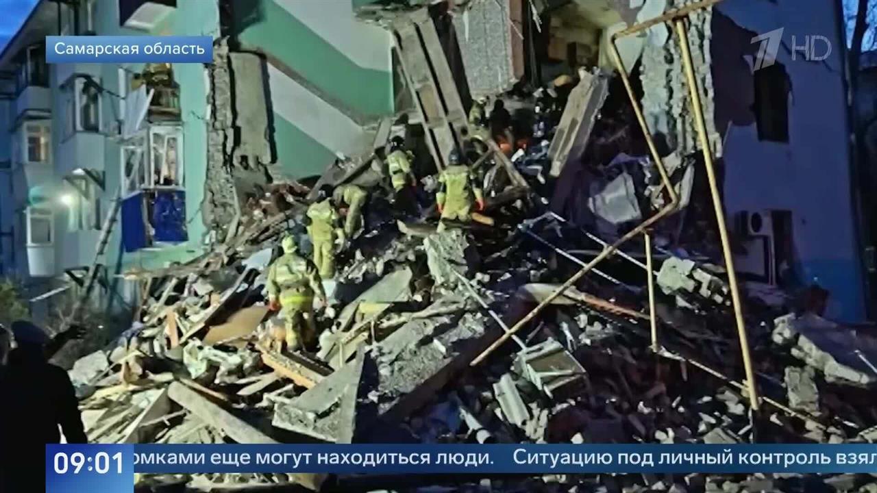 11 человек пострадали при обрушении подъезда жилого дома в Сызрани з-за дронов ВСУ