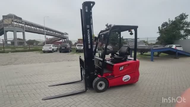 Трехопорный электропогрузчик HANGCHA CPDS18-AD5  POV