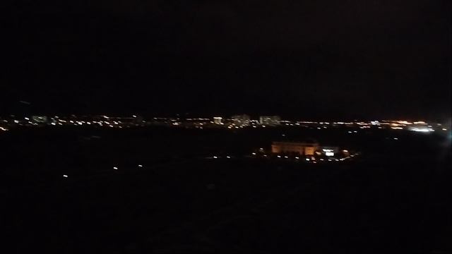 Огни Нячанга из окна нашего отеля.