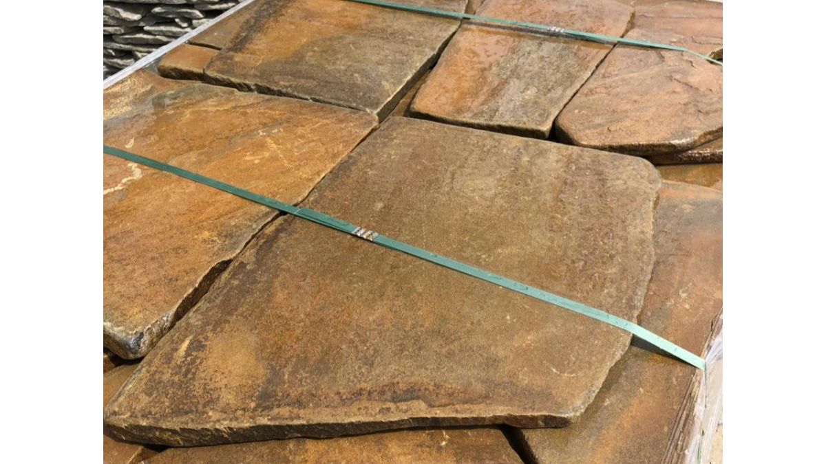 Плитняк песчаник галтованный золотая осень