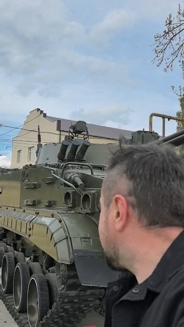 Интересная бронетехника. Славянск-на-Кубани танк БТР БМП т55 т90 бтр80 бмп3