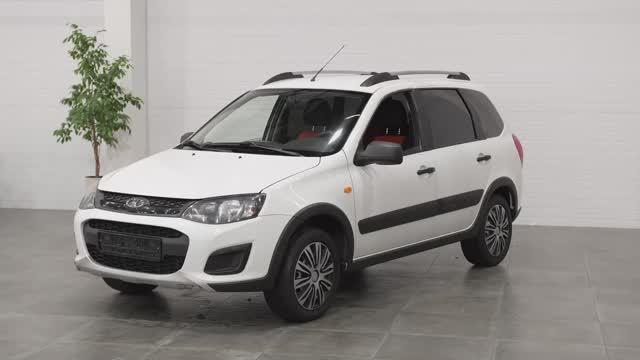 Автомобиль Lada Kalina Cross в автосалоне Аврора в Краснодаре 0799