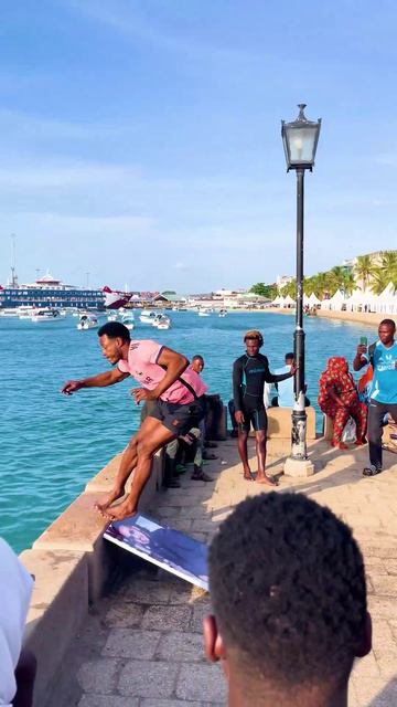 Ты сейчас думаешь или просто повторяешь то, во что уже привык верить? #занзибар #инвестиции