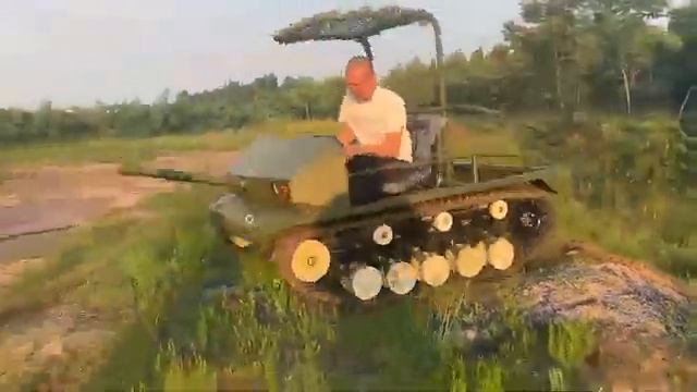 На Alibaba нашли электрический танк AVT-T01 за $3 тыс.