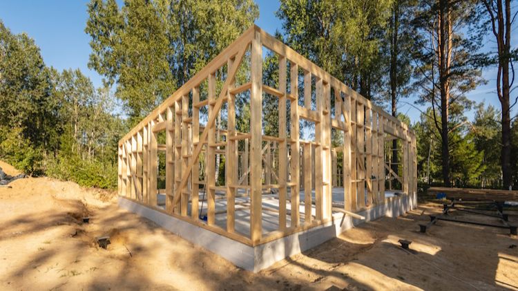 Силовой каркас современного загородного дома