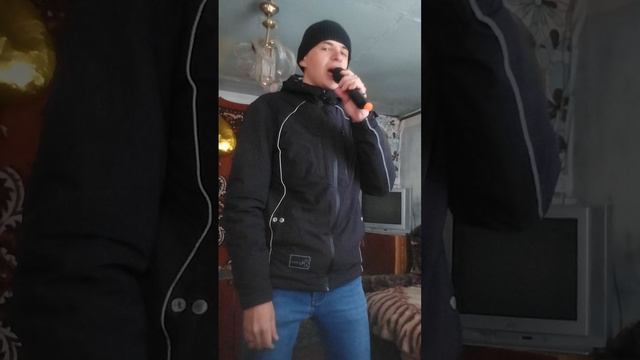 Я ПОЮ САМЫЙ ЛУЧШИЙ ДРУГ .mp4