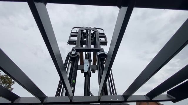 Вилочный погрузчик CHL CPCD25-WS1K2C ( завод HELI)  POV