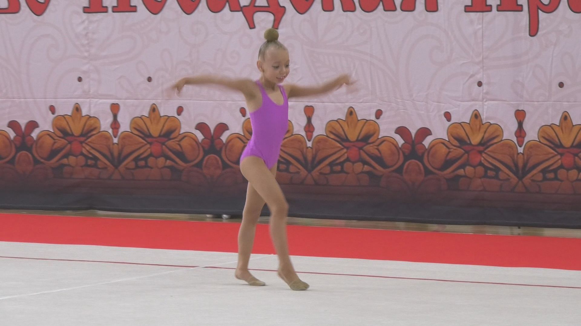 Праздник грации и красоты: «Павлово-Посадская краса» собрала гимнасток региона