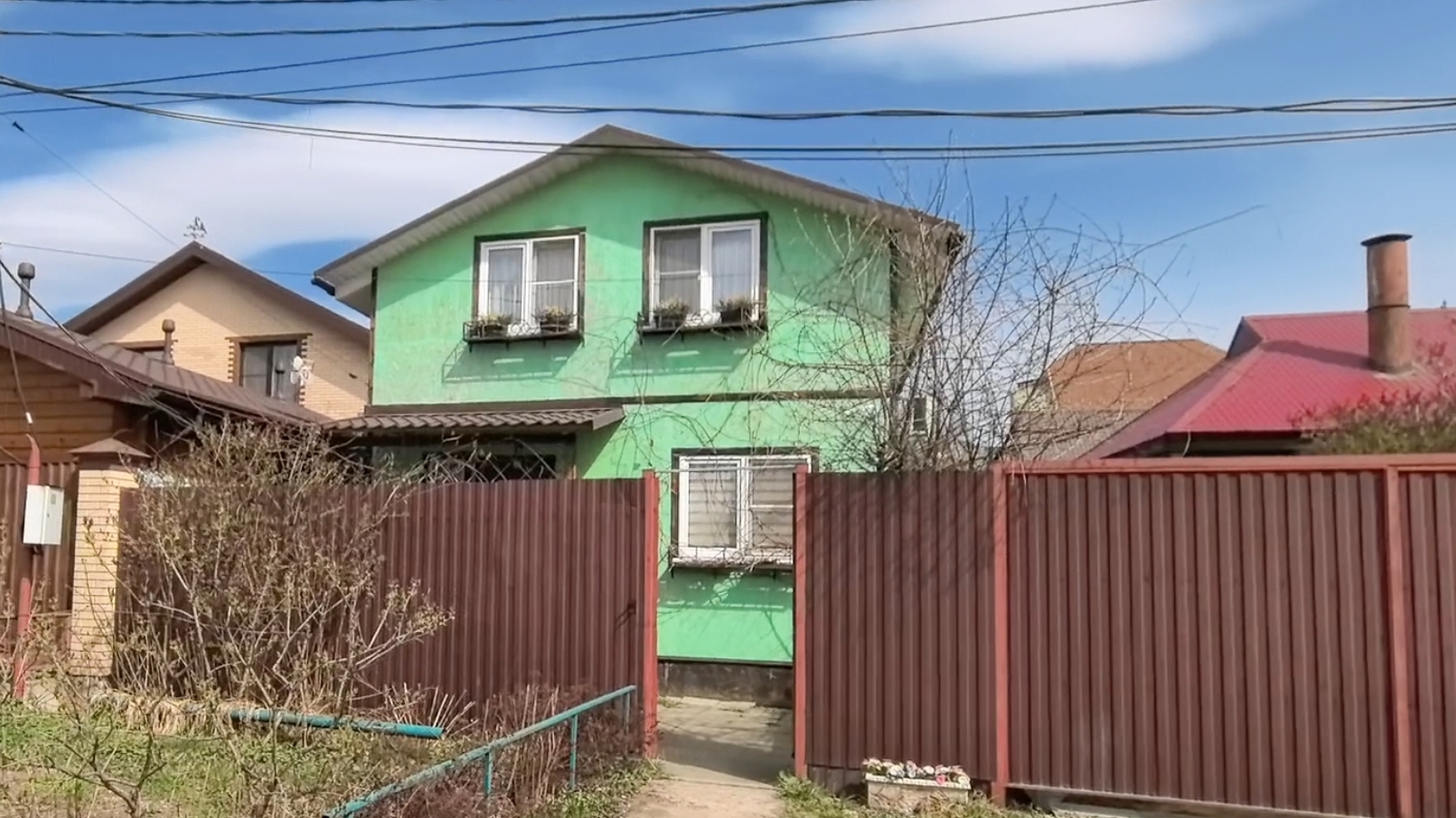 Дом 115 м ,уч 3 сот ,м Павшино