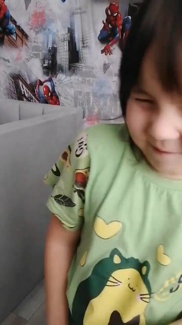 За тротил сестру её игрушками