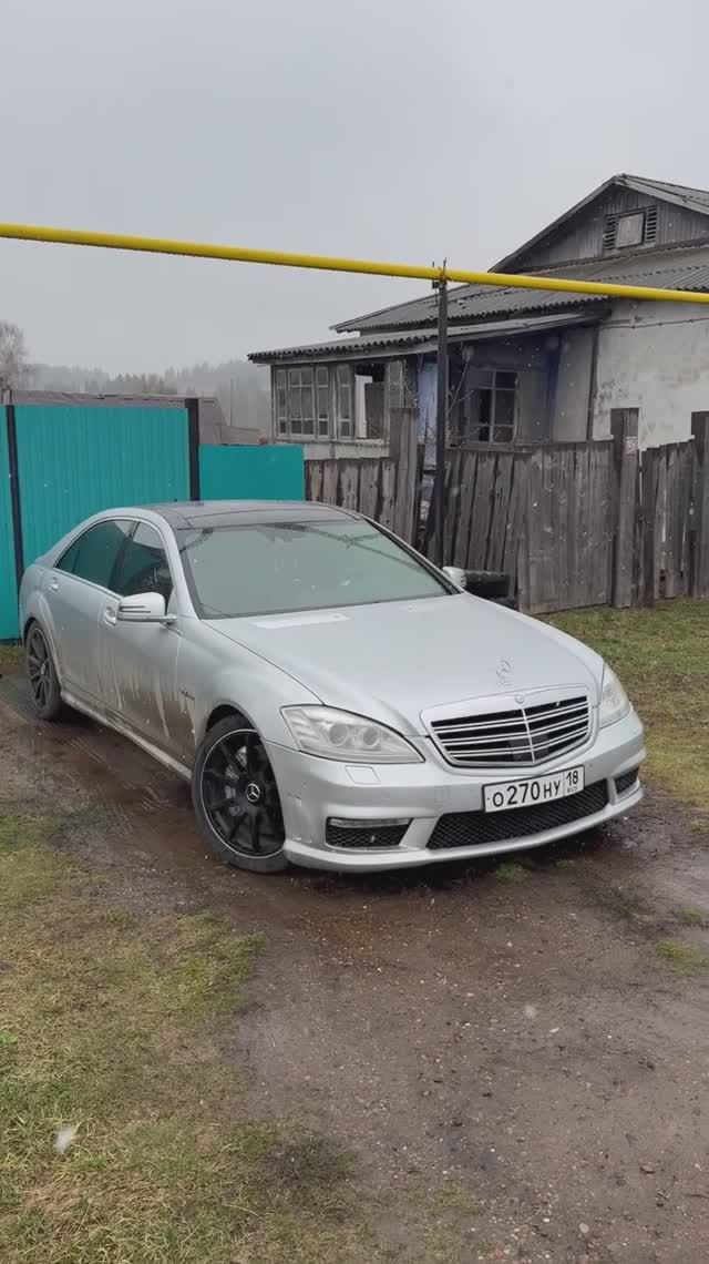 S63 AMG W221