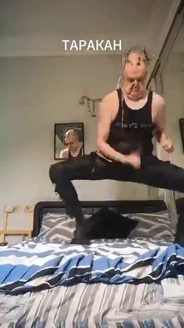 Когда ночью вышел на кухню😃#юмор #смешно #смех #смешное #смешные #смешныевидео #смешноевидео