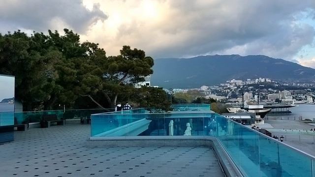 г. Ялта. Новая Набережная. апрель 2026 год.