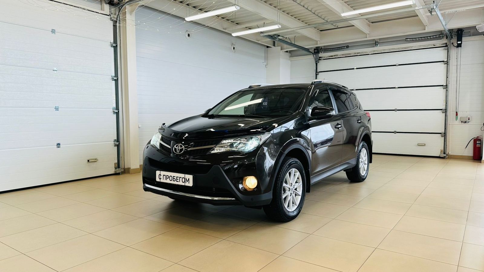Toyota RAV4 2014 год