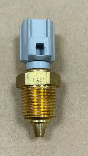 Замена датчика температуры ОЖ Форд Фокус 2 1.6