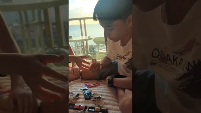 Обзор на Hersheys Nuggets в Таиланде! The review on Hersheys Nuggets in Thailand!