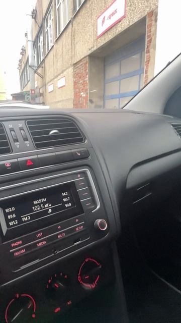 Volkswagen Polo Седан  1.6 AT 2016г