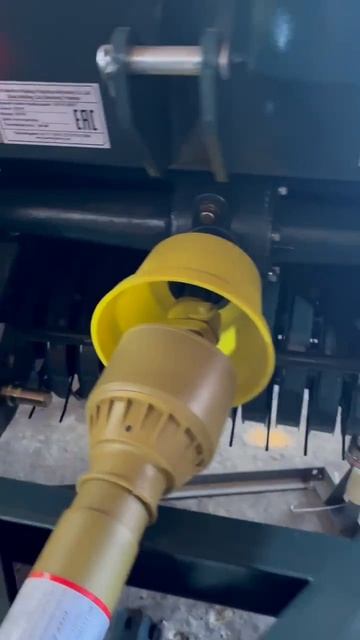 Дышло пресс-подборщика  0850- 0870 Желтый