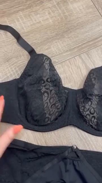 Kinga MICHELLE BLACK