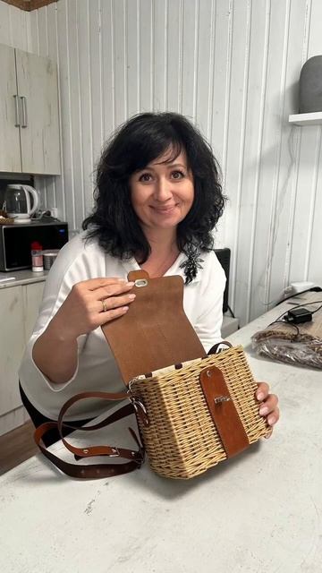 Плести сумочки для себя или в подарок Вам какая больше понравилась?