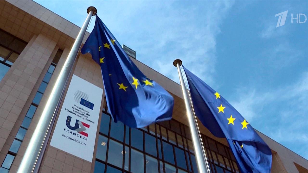 Послы ЕС одобрили 20-й пакет антироссийских санкций и кредит Украине на 90 миллиардов евро