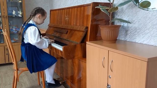 Столбова Маргарита