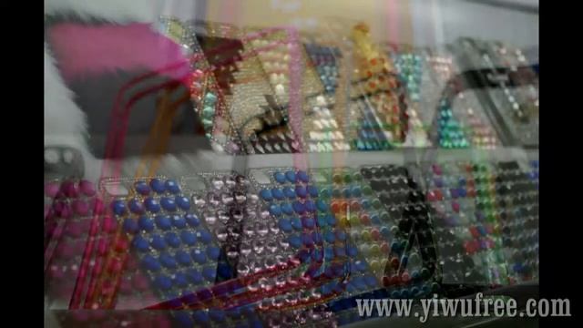 Агент, Китай, г. Иу, Рынок Футьен: Аксессуары для мобильных телефонов оптом