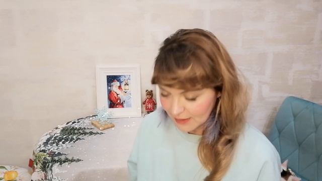 Вышивка крестиком.Зимняя новогодняя вышивка.Оформленные  и неоформленные работы, и конечно процессы)