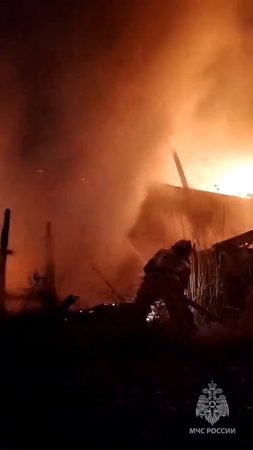 В Кургане при пожаре в доме погиб 56-летний мужчина