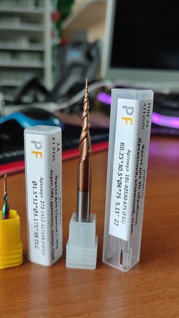 Фрезеровка аксессуаров из древесины созданного с помощью ИИ