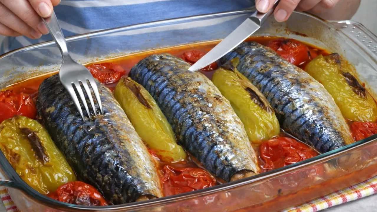 Скумбрия вкуснее лосося, готовьте хоть каждый день! Полезный и доступный ужин для всех за 60 минут