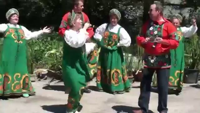 Две березы у реки