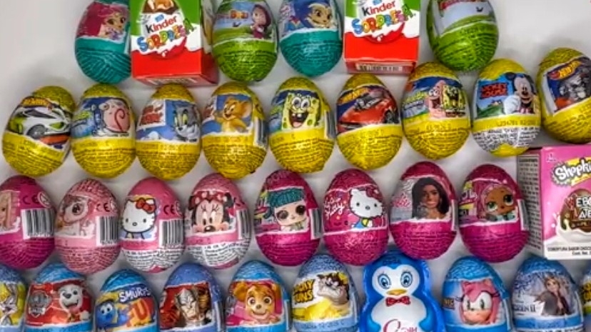 АСМР Распаковка Киндер Сюрприз Шоколадные Яйца🥰 АСМР звуки для вашего расслабления 🫶🏻🥰